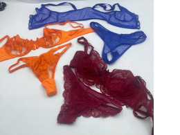 Set of 3 sets of women's colored underwear