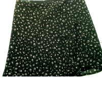 floral print skirt