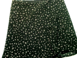 floral print skirt