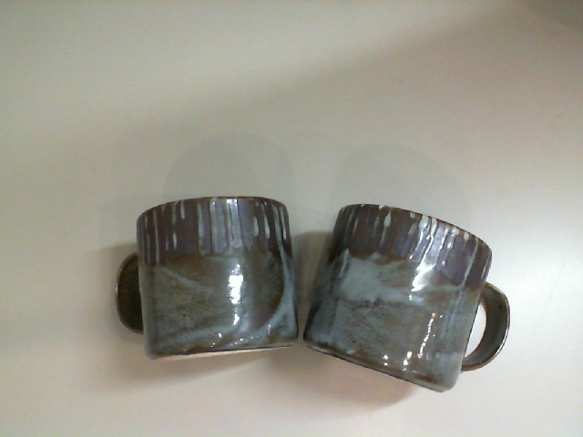 Set of 2 ceramic mugs Set of 2 ceramic mugs