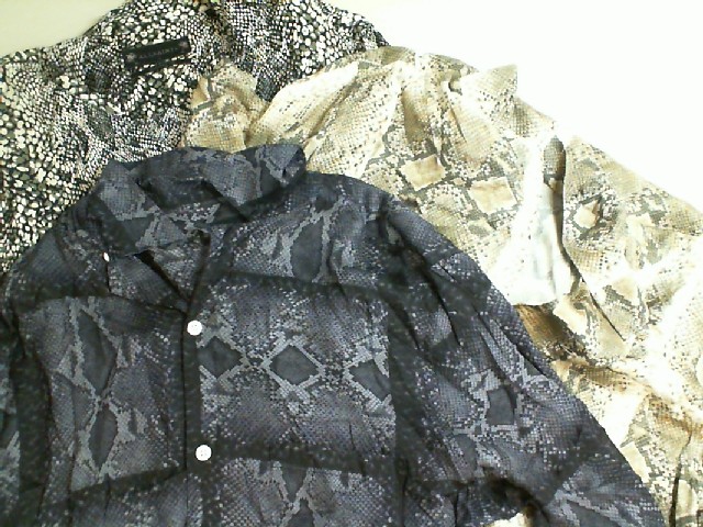 Set of 3 men's fabric shirts, snake skin pattern Set of 3 men's fabric shirts, snake skin pattern