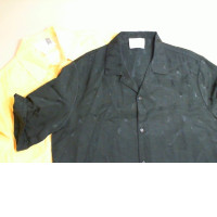 Set of 2 shirts green and yellow Set of 2 shirts green and yellow