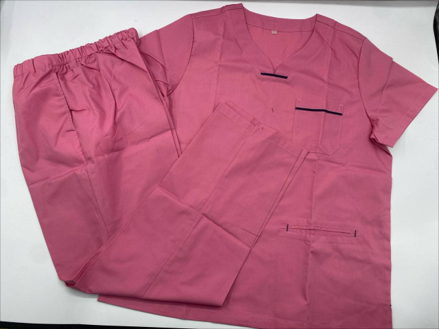 Women's V-neck medical scrub suit, pink Women's V-neck medical scrub suit, pink