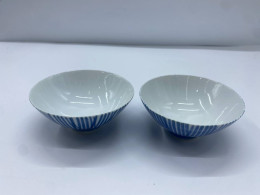 Set of 2 Japanese glass cups and bowls Set of 2 Japanese glass cups and bowls