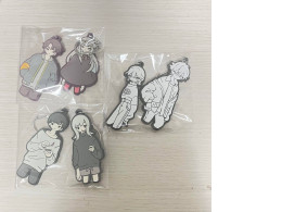 Set of 6 anime keychains Set of 6 anime keychains
