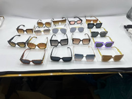 Set of 20 Women's fashion sunglasses