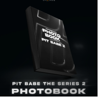 PIT BABE THE SERIES 2 PHOTOBOOK
