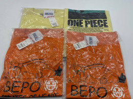 Set of 4 uniqlo t shirts (various sizes)