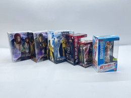 Set of 5 japanese figures