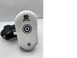 Mongkol Kick guards KGM02 White/Black Mongkol Kick guards KGM02 White/Black