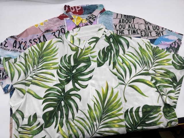 Set of 2 Men's floral Hawaiian shirt Set of 2 Men's floral Hawaiian shirt
