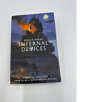 Scrivener's Moon (Fever Crumb Triology Book 3)