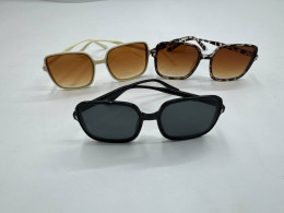 Set of 3 Fashion sunglasses Set of 3 Fashion sunglasses