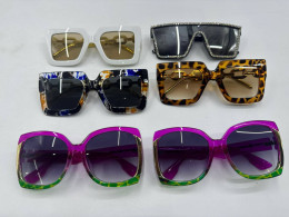 Set of 6 Women's Oversized Fashion Sunglasses