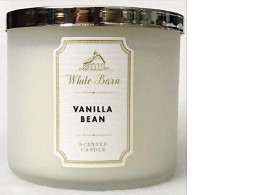 Vanilla scented candle