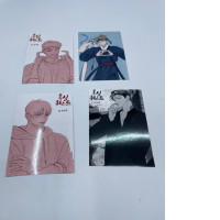 Set of 4 anime photo cards Set of 4 anime photo cards