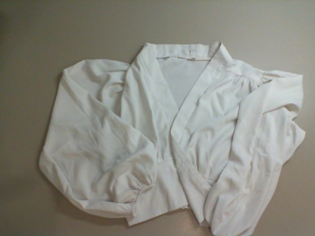 White shirt short White shirt short