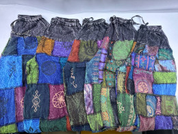 Set of 5 Aladdin pants with bell-bottoms, handwoven in black and gray tones Set of 5 Aladdin pants with bell-bottoms, handwoven in black and gray tones