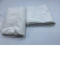 Set of 2 white bedsheet
