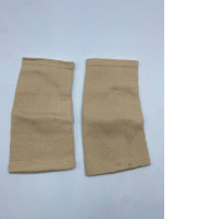 Set of 2 knee holneds
