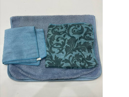 Set of blue bath towels Set of blue bath towels