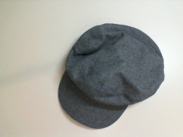 Cap gray Cap gray