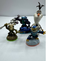 Set of souvenir stanf figuries Set of souvenir stanf figuries