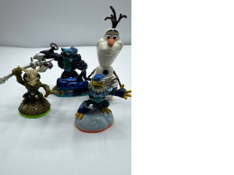 Set of souvenir stanf figuries