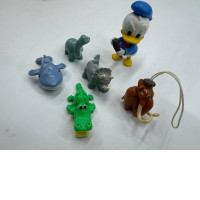 Set of small souvenir toys Set of small souvenir toys