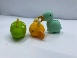 Set of 3 rubber toys