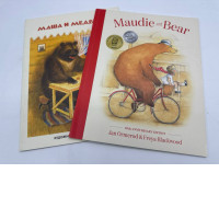 Set of 2 books Masha and bear (in 2 languages)
