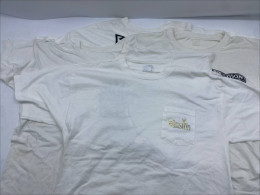 Set of 4 White vintage round neck t-shirt Set of 4 White vintage round neck t-shirt
