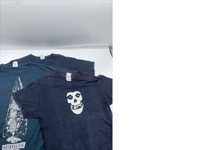 Set of 3 Blue vintage round neck t-shirt Set of 3 Blue vintage round neck t-shirt