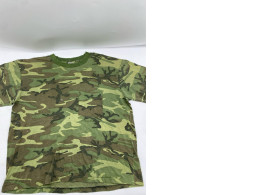 Vintage military pattern round neck t-shirt Vintage military pattern round neck t-shirt