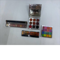 Set of 4 Eyeshadow Palette