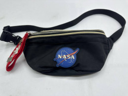 Waist bag 