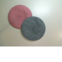 Set of 2 berets