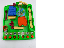 TAKARA TOMY Athletic Land Game 