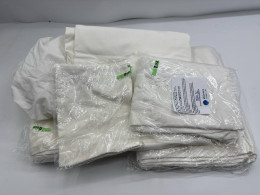 Set of 6 White 6-foot bedsheet