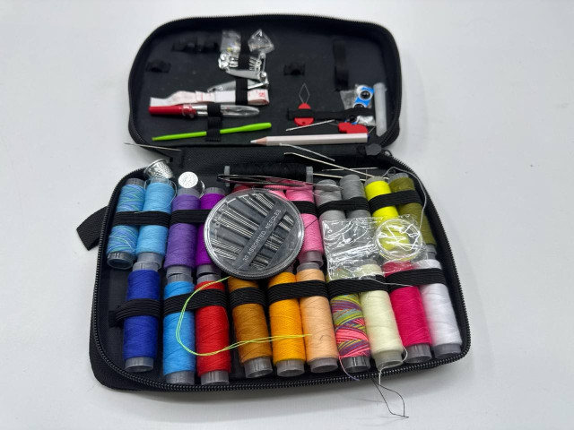 Sewing kit Sewing kit