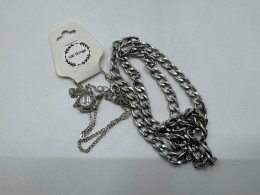 Set of 2 Silver necklace