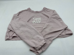 Women's pink long-sleeved round neck shirt Women's pink long-sleeved round neck shirt