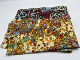 Set of 2 Tablecloth with pattern 