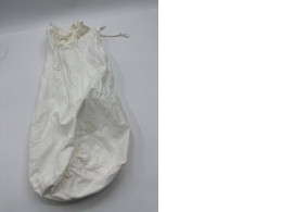 white cloth bag