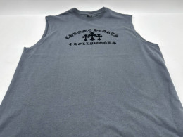 Gray sleeveless shirt Gray sleeveless shirt