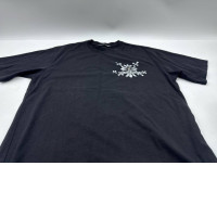 Black round neck shirt