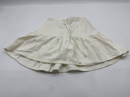 Women's white short skirt Women's white short skirt