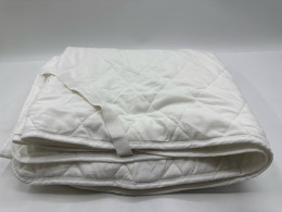 White mattress pad