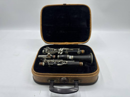 Crampon Cie A Paris France Model E11 Wood Body Clarinet w/Case Germany (NOT NEW)