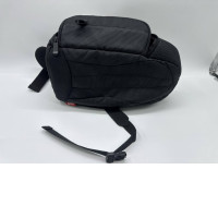 black shoulder bag